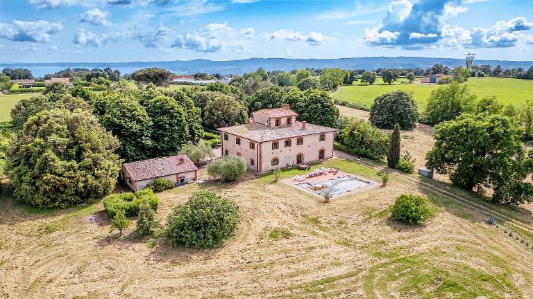 Casale Lago di Bolsena