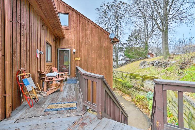 Pet-Friendly Townhome w/ Community Hot Tub! — photo 3