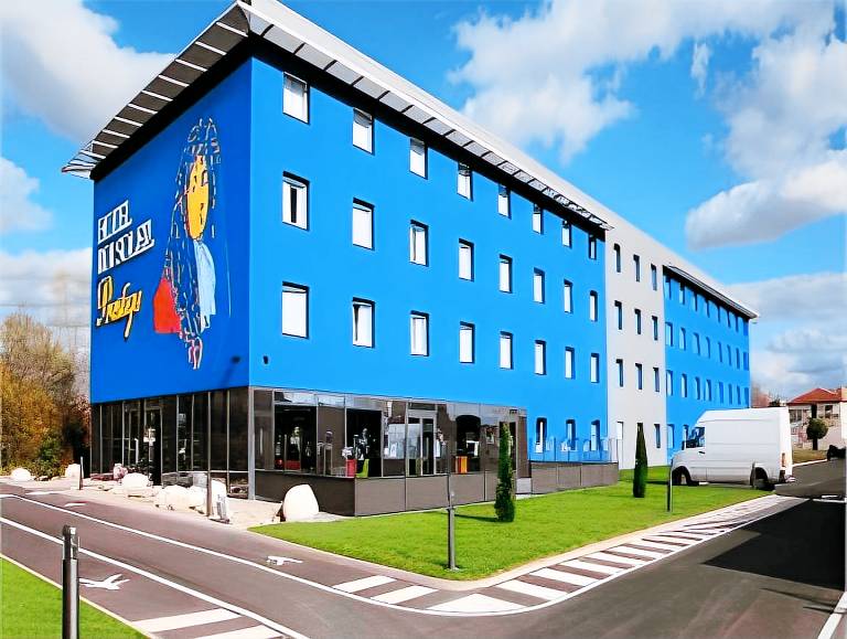 B&B HOTEL Colmar Liberte 4 etoiles in Colmar