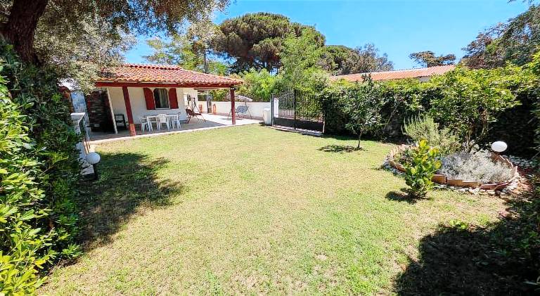 90 m&sup2; Ferienhaus