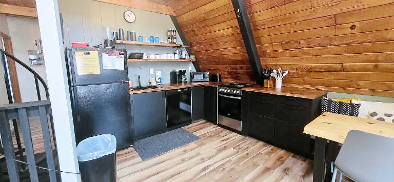 Child-friendly vacation home with BBQ & jacuzzi | Good for workation | Dogs allowed — photo 4