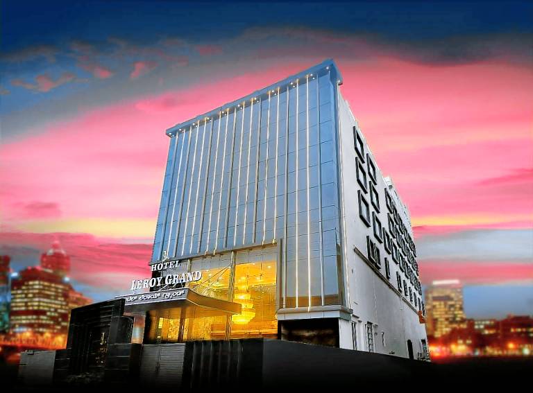 Leroy grand Yeshwanthpur