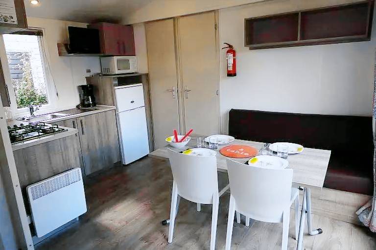Chadotel Le Domaine de Beaulieu - Mobile home Adriatique 2 bedrooms 4 people — photo 3