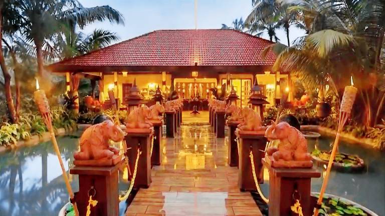 Resort  Cavelossim
