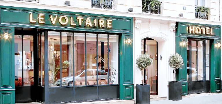New Hotel Le Voltaire in Bagnolet