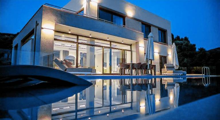 Presidential Beach Villa — photo 3
