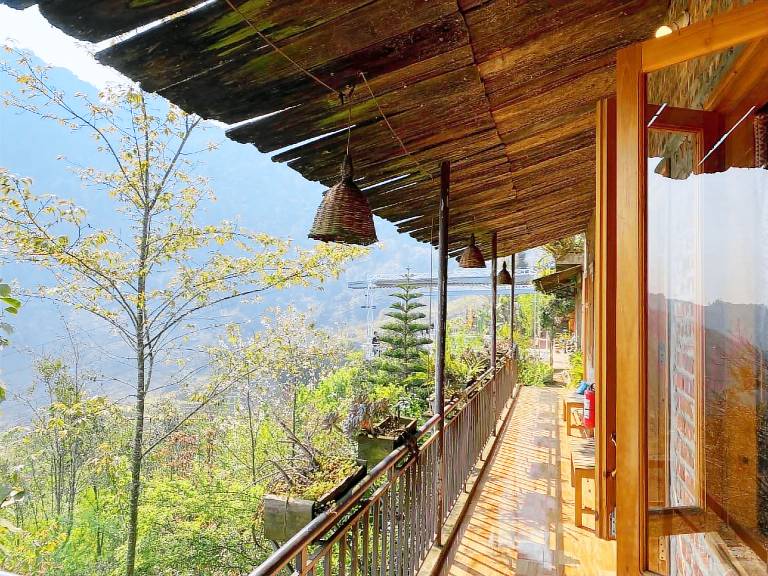 Nice rental apartment with terrace, BBQ & yard | Suitable for remote work | Pets are welcome — photo 3