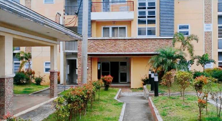 Charming rental apartment with pool | Pet-friendly in Tagaytay