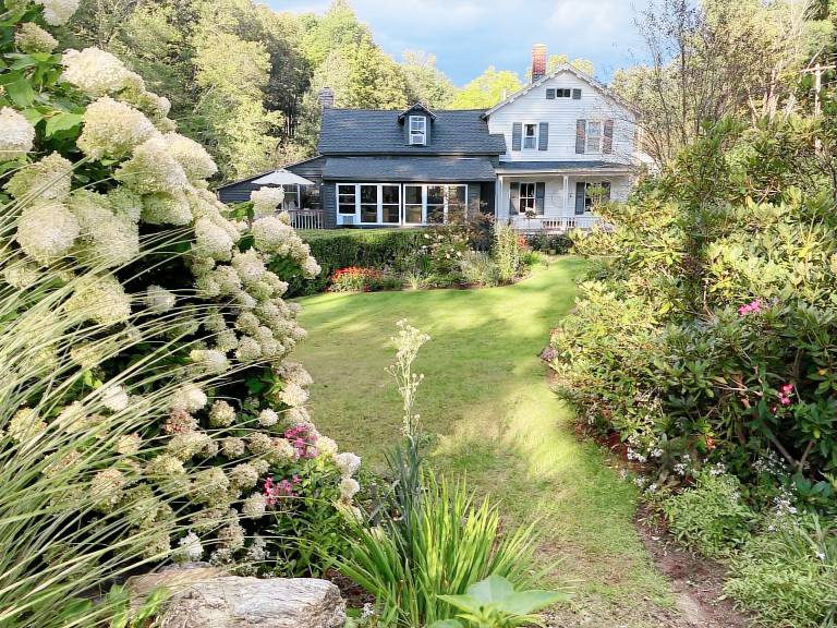 House  Hartland