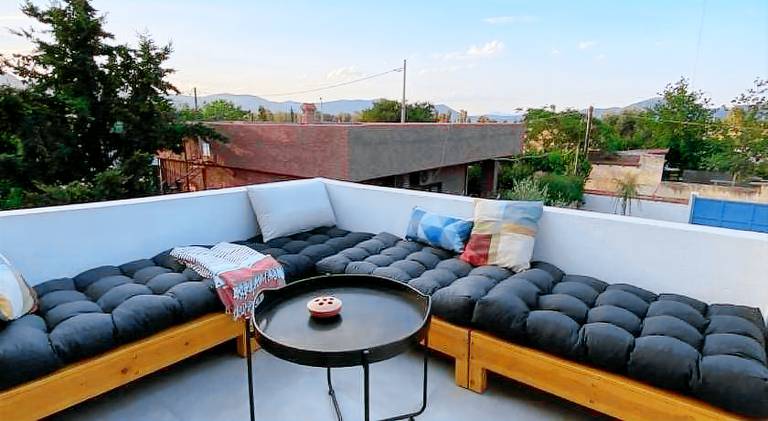 Fully equipped pleasant vacation home with terrace & garden | Next to the beach | Pet-friendly — photo 2