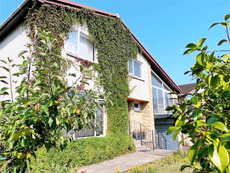 Children-friendly lovely vacation home with yard & barbeque | Beach view | Dogs allowed — photo 3