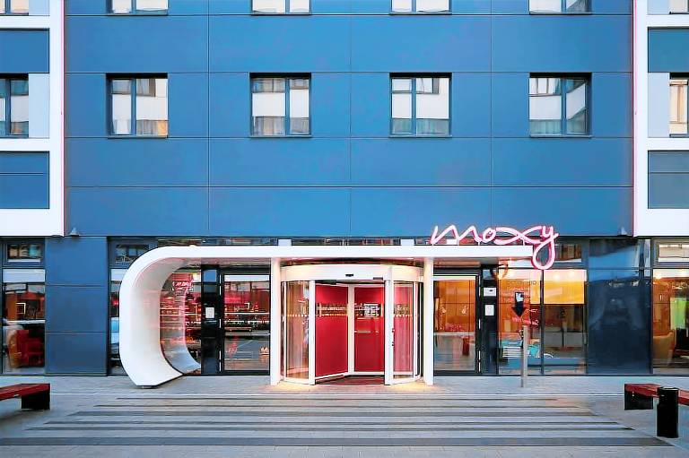 MOXY Frankfurt Eschborn