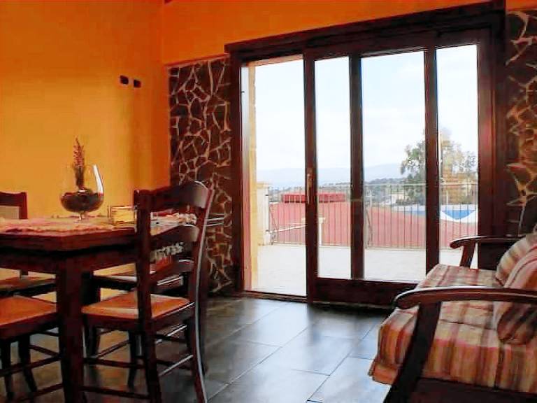 Rental apartment with pool — photo 3