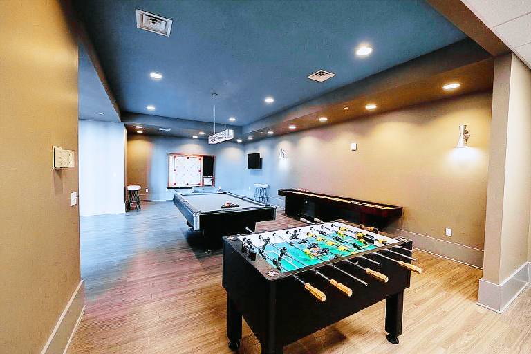 Apartment  University Heights