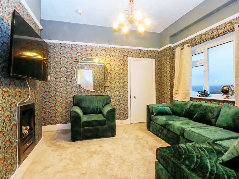 Child-friendly charming cottage with yard & jacuzzi | Beach view | Pets are welcome — photo 5
