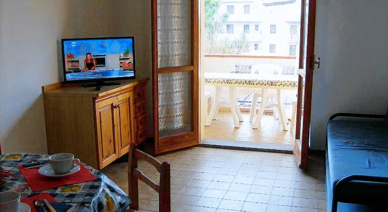 Serviced apartment with yard | Next to the beach | Pet-friendly — photo 2