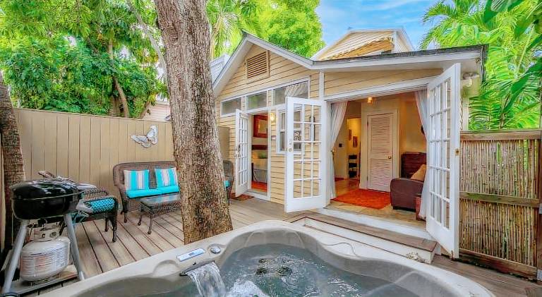 Rental apartment | Next to Southernmost Point | Pets allowed in Key West, FL