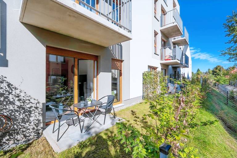 Apartment with fast internet, patio & garden — photo 3
