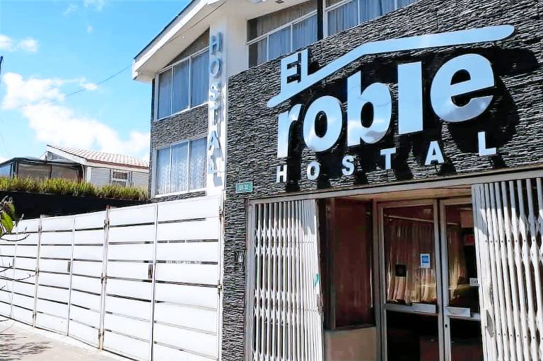 Hostal El Roble