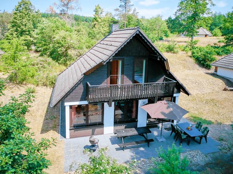 Family-oriented pleasant vacation home with garden, terrace & BBQ | Dogs allowed — photo 5