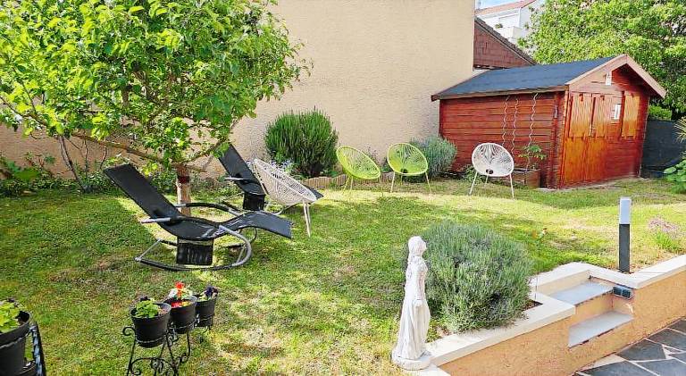 Vacation home with yard, patio & barbecue | Perfect for remote work — photo 4