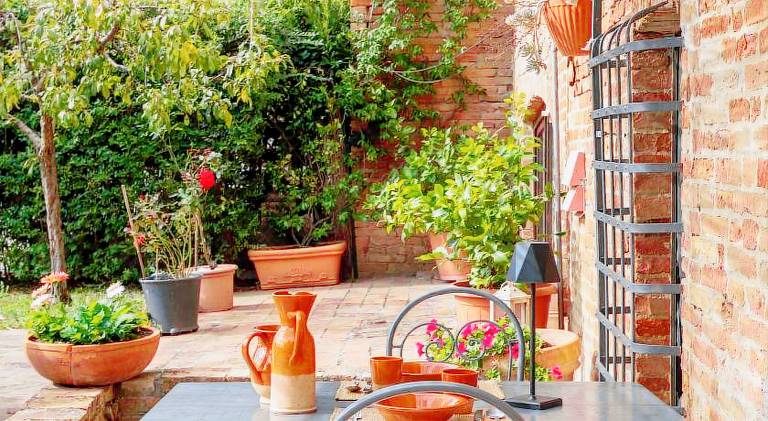Holiday apartment with pool, yard & barbeque | Suitable for remote work — photo 4