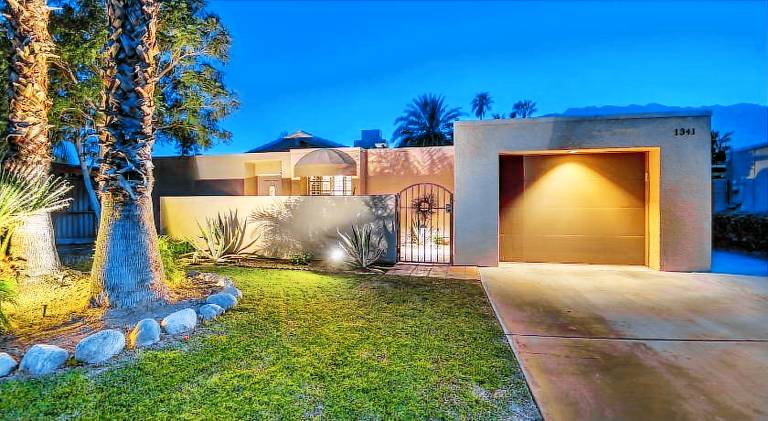 House with pool & jacuzzi — photo 5
