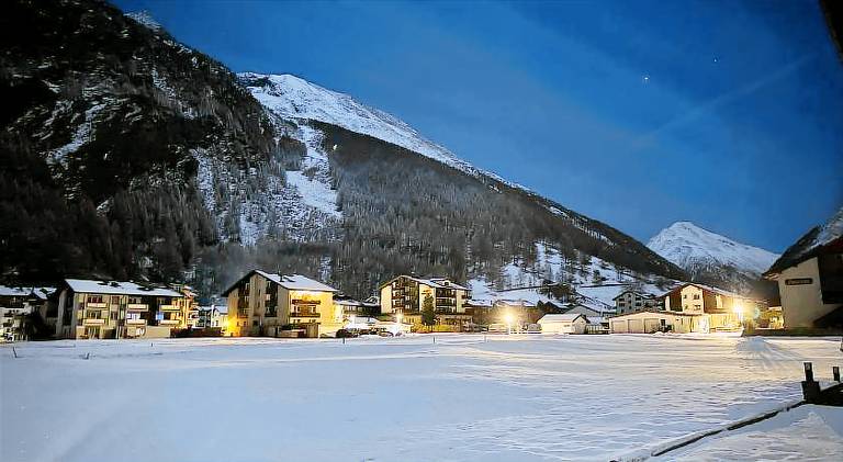 Haus Silence - Berge & Sonne im Saastal Ski Wandern Familie Haustiere — photo 5