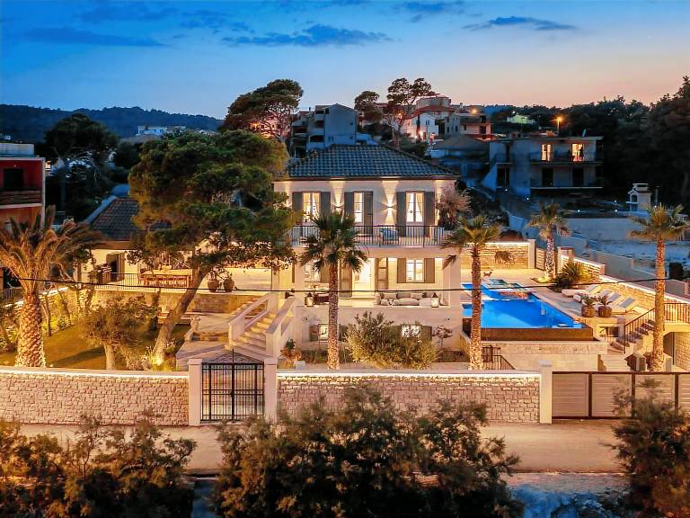 Ferienhaus Okrug Gornji