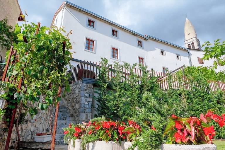Apartma Štanjel