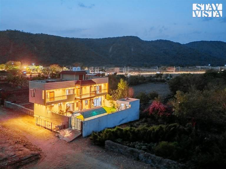 390 m² Villa