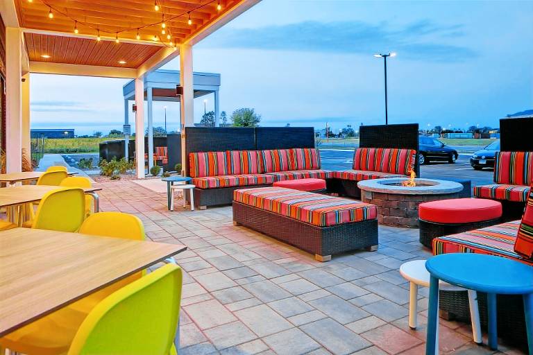 Home2 Suites by Hilton Loves Park Rockford — photo 3