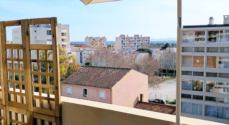 Rental apartment with 1 room for 2 persons in Hyères