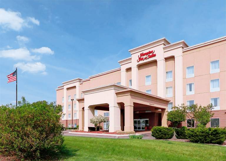 Hampton Inn & Suites Davenport — photo 2