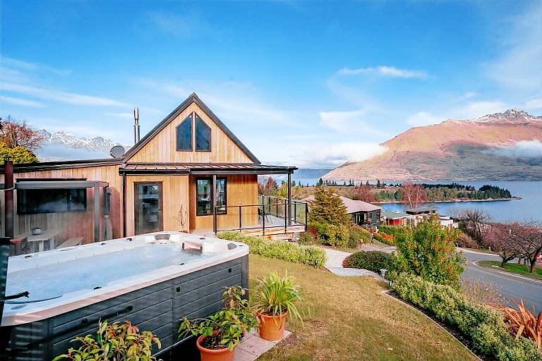 House Queenstown