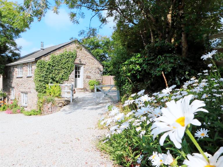 Child-friendly wonderful cottage with yard | Dogs allowed in Cornwall, ON