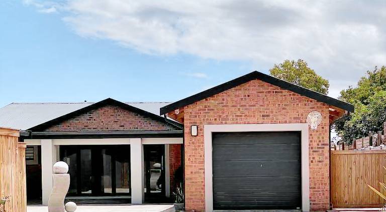Vacation home with 3 rooms for 6 persons in Knysna
