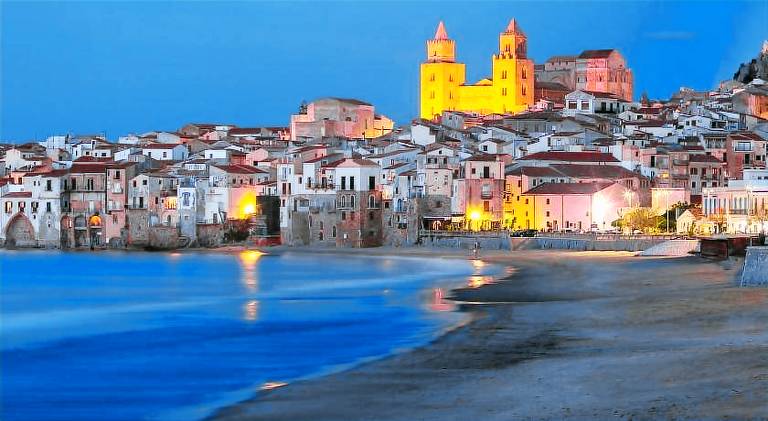 Rental apartment with 2 rooms for 7 persons in Cefalù