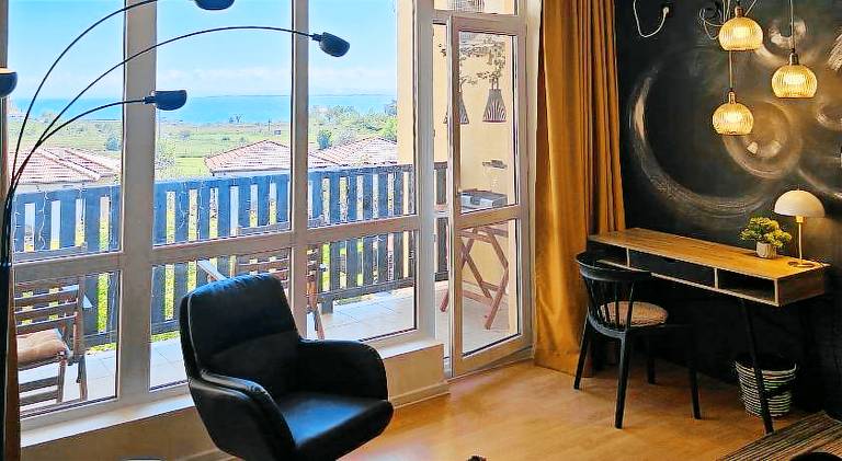 Rental apartment with pool | Pets allowed in Pomorie