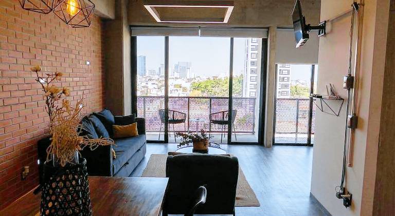 Holiday apartment with pool in Guadalajara