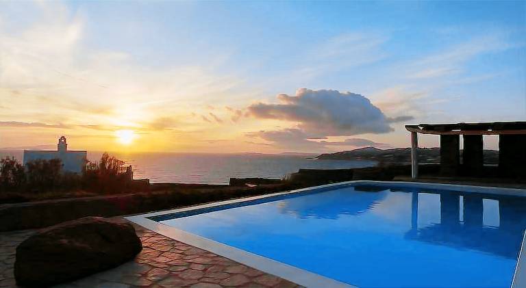 Holiday apartment with pool in Mykonos