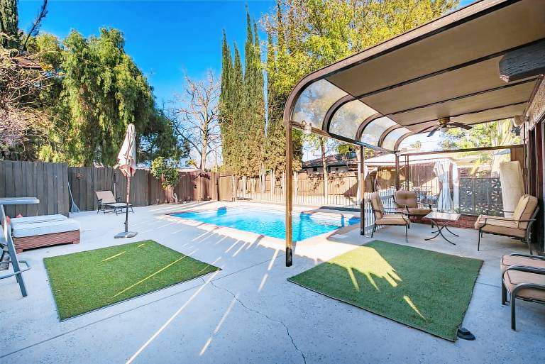 House  Van Nuys