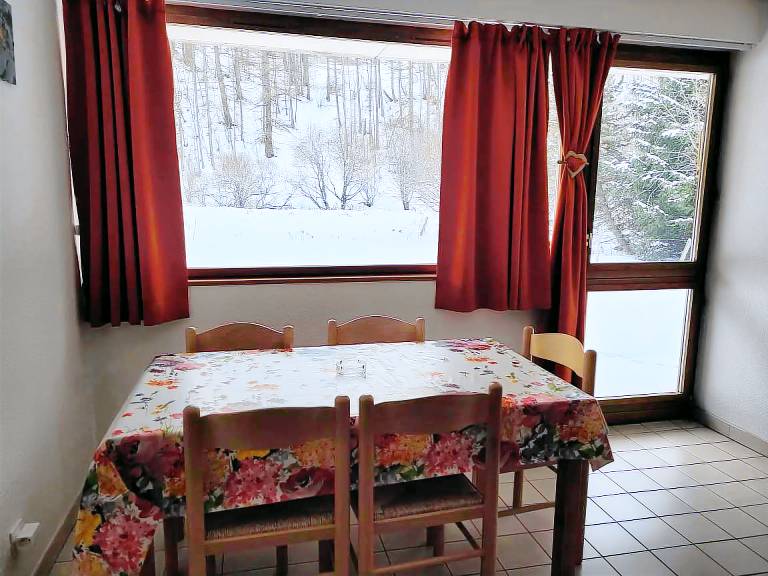 Studio with 1 room for 4 persons — photo 5