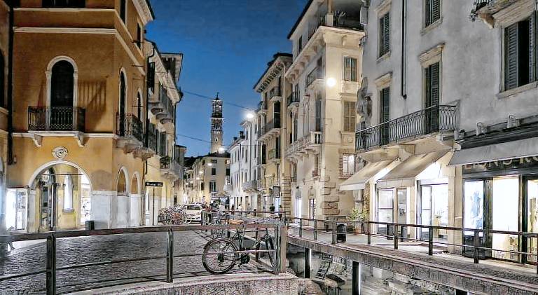 Centralissima e antica Residenza Cappello - Domus Verona — photo 3
