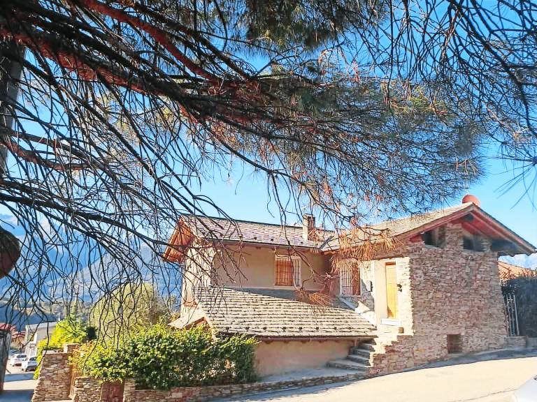 Casa Colico