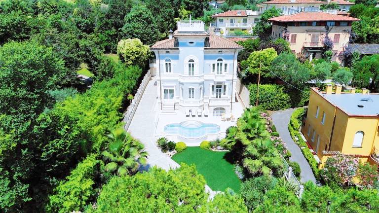 Villa  Salò