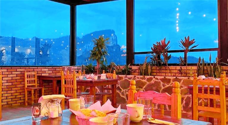 Hotel & Suites Cerro Roj0 — photo 3