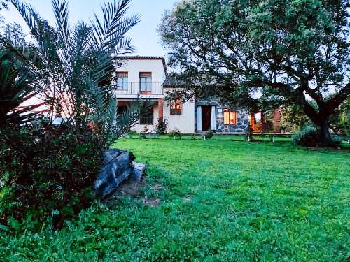 Casa Calera de León