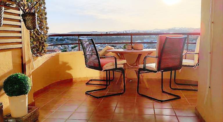 Rental apartment with pool — photo 4