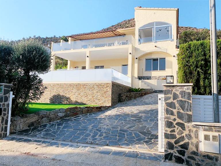 Villa Rosas